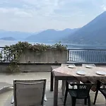 Apartman The Swallow - With Terrace View *