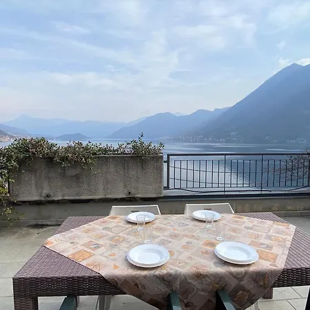 The Swallow - With Terrace View Argegno